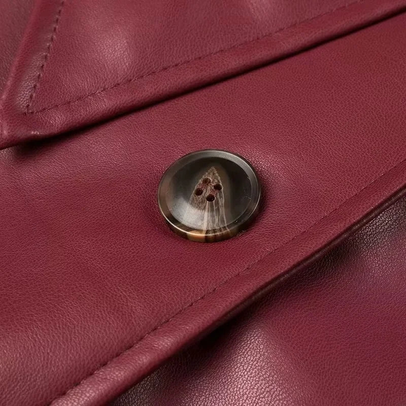 Rouge Trenchcoat