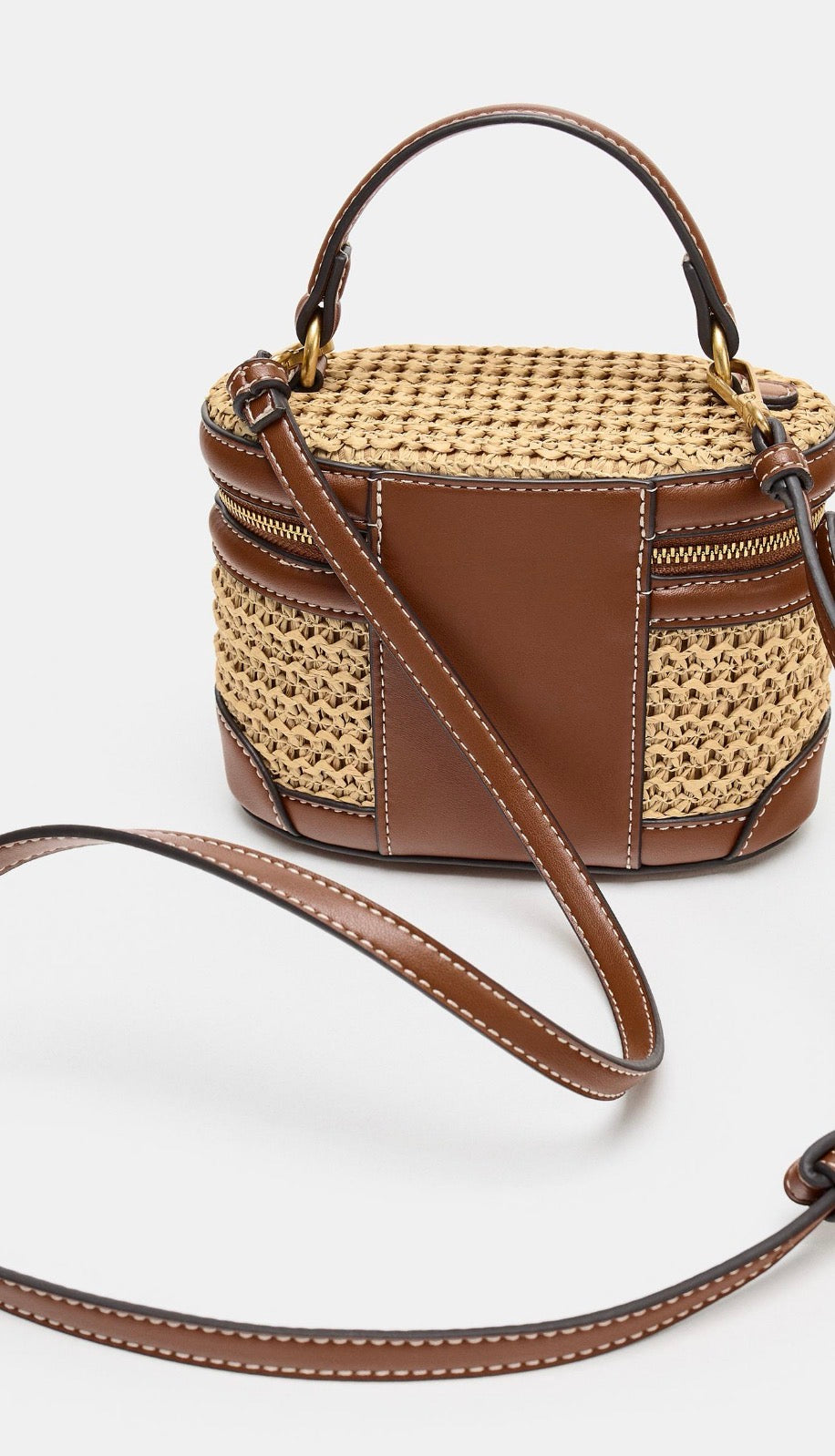 Woven Vanity Bag