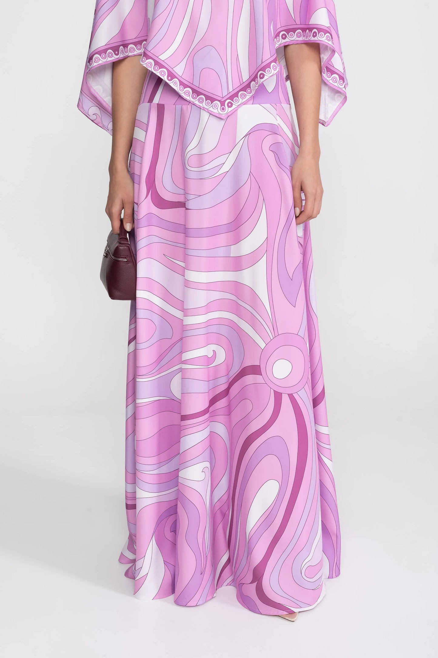 Rosalia Cape Set