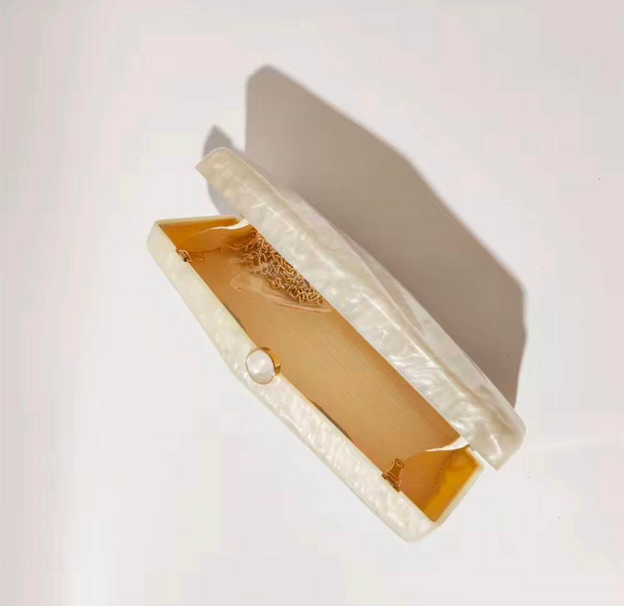 Lumina Pearl Clutch