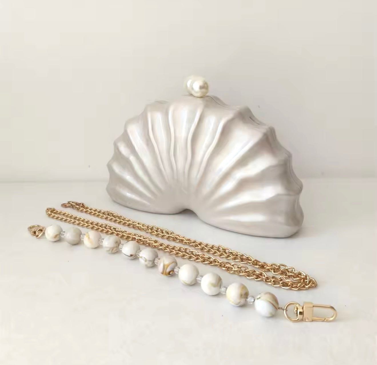 Oyster Belle Clutch