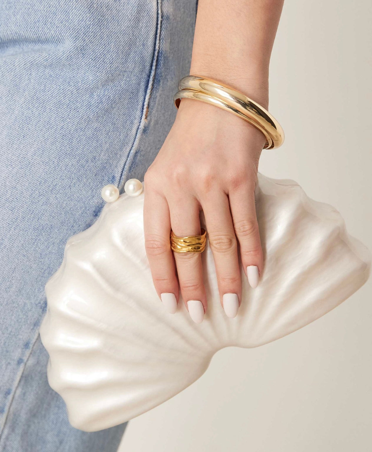 Oyster Belle Clutch