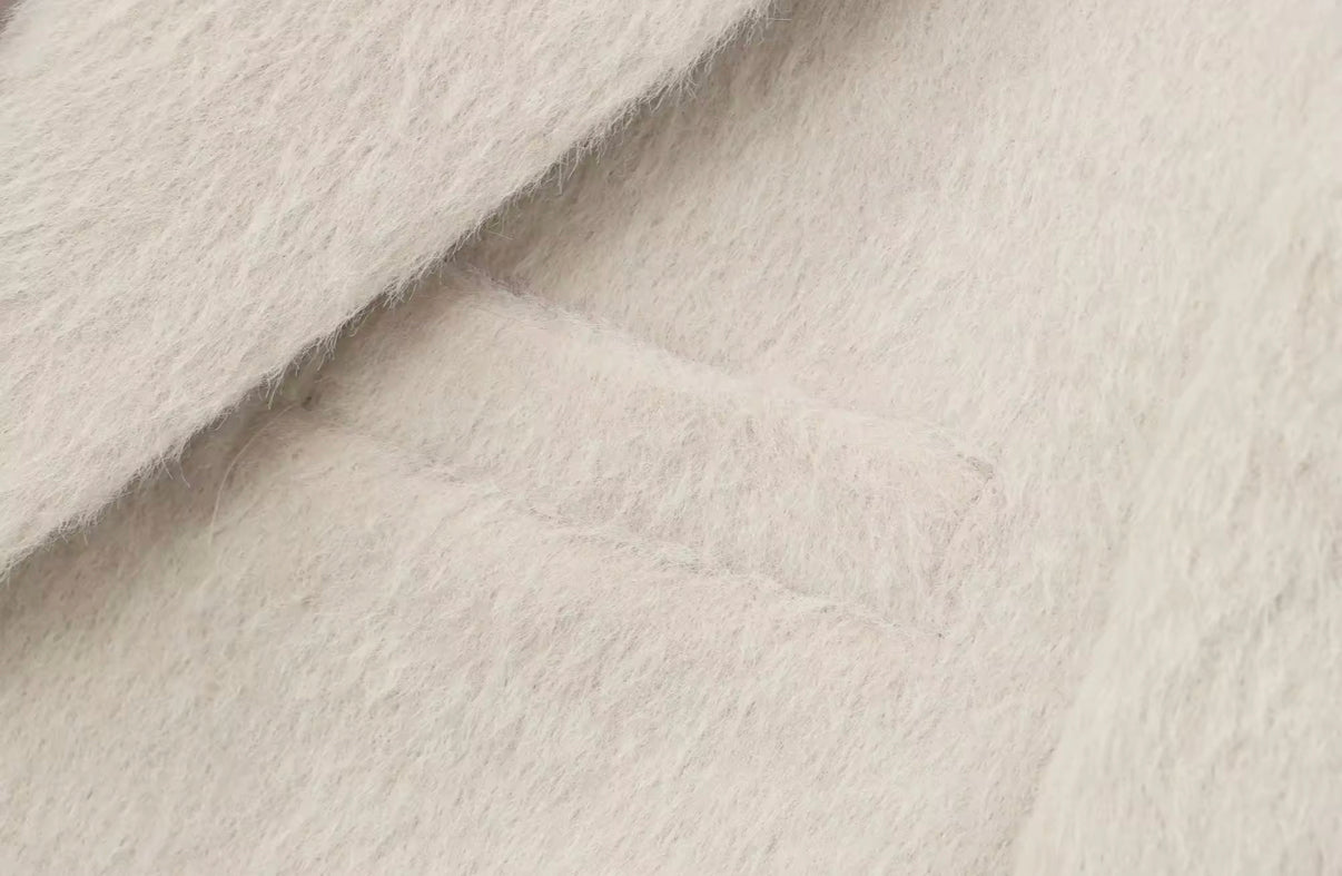 Blanc Luxe Blazer