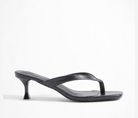 Kitti Heels