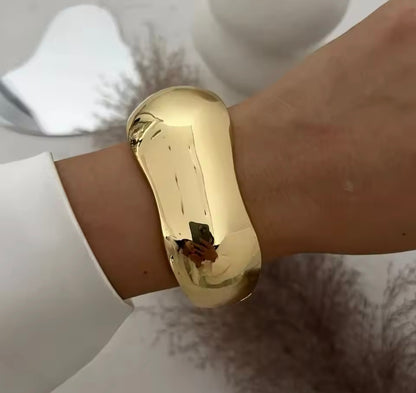 Nova Bangles