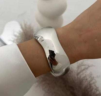 Nova Bangles